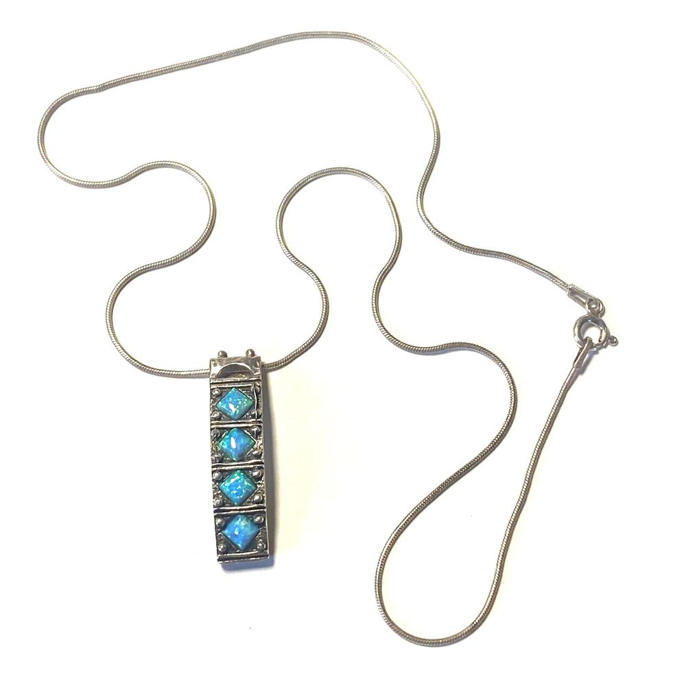 Native Navajo Necklace SN 925 Sterling Silver blue Opal &Marked 925 Italy Chain